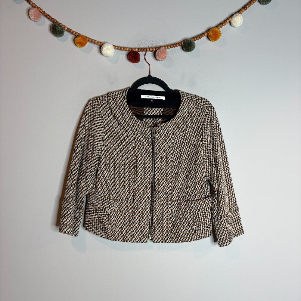 Diane Von Furstenberg patterned zip up light blazer jacket
